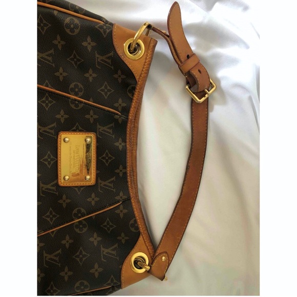 *SOLD* Louis Vuitton Galleria PM - Picture 10 of 11